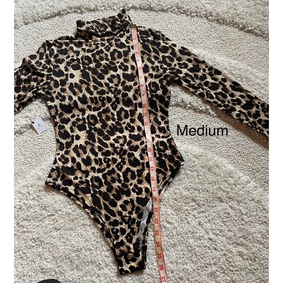 Black Brown Leopard bodysuit long sleeve mock neck NWT small and medium - Picture 12 of 13